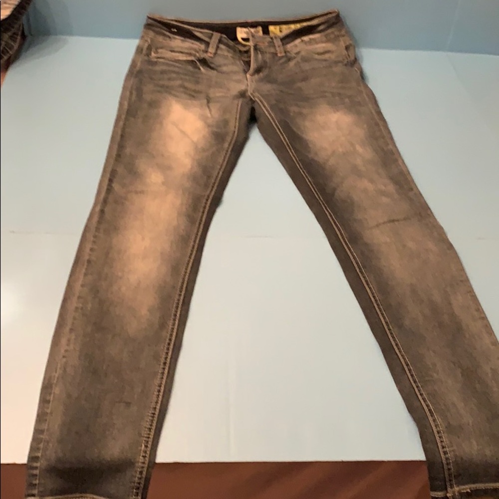 Comfortable Skinny blue jeans